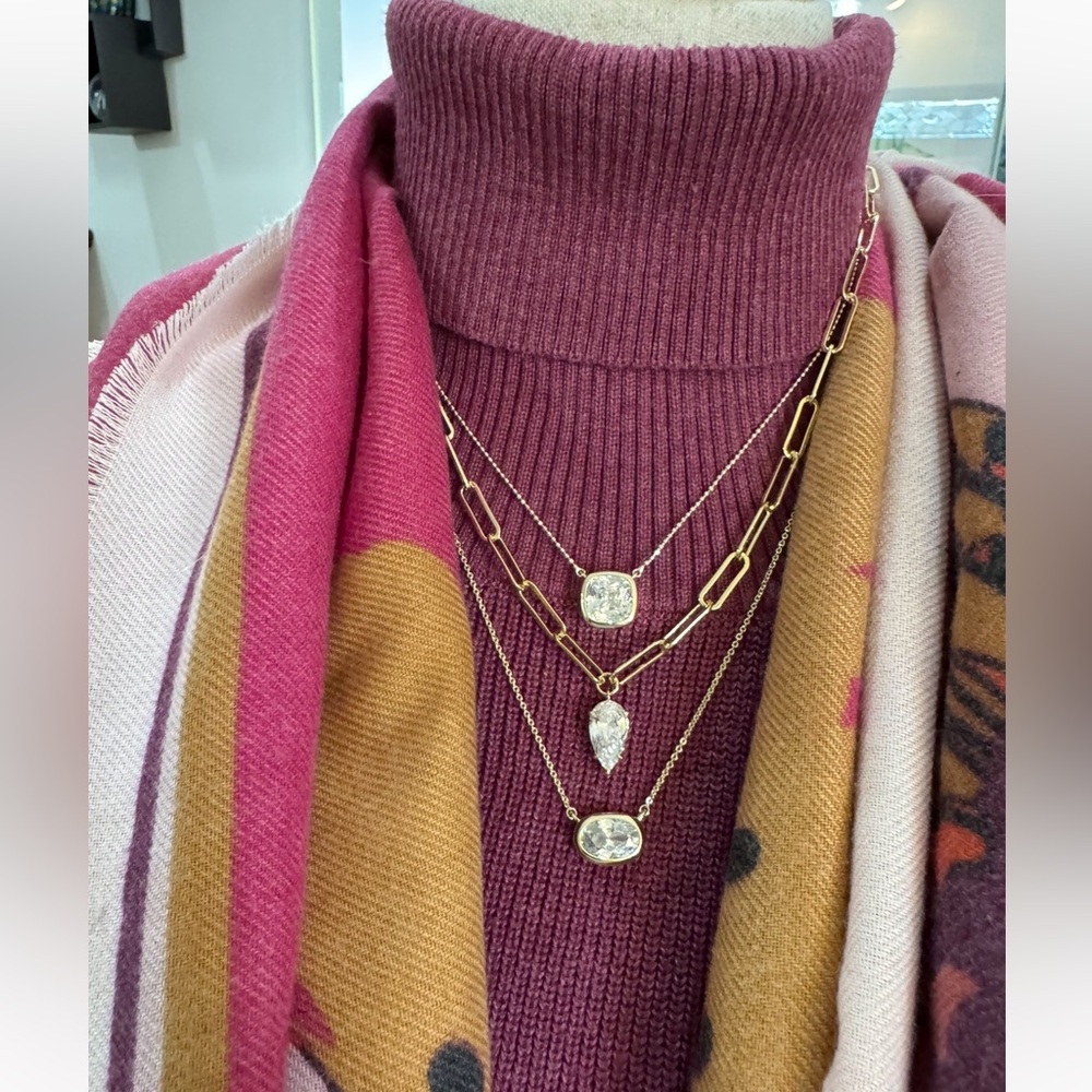 💎 Melinda Maria Pendant Necklace 💎 - Picture 9 of 14